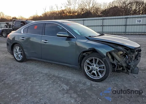 2010 Nissan Maxima S z USA, uszkodzony, nr VIN 1N4AA5AP0AC855944